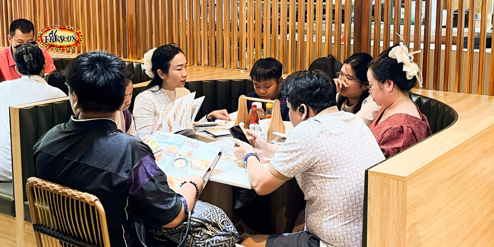 Gợi Ý Nhà Hàng Ấm Cúng Cho Dịp Sum Họp Cùng Gia Đình, Bạn Bè