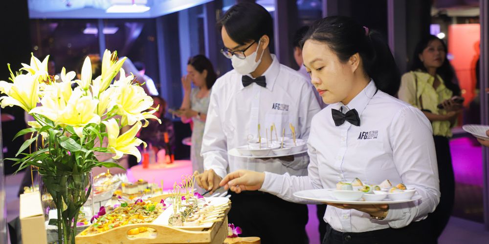 Finger food là gì? Những đặc điểm về finger food và nơi đặt tiệc
