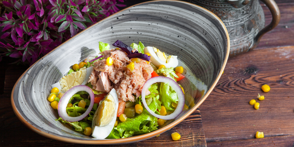 10 cách làm salad cá ngừ đơn giản thơm ngon nhiều dinh dưỡng