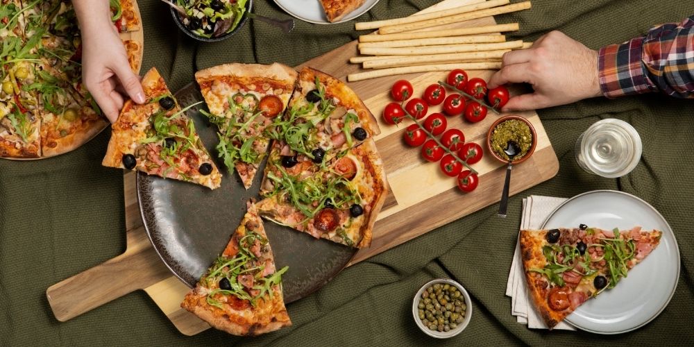 Đi picnic ăn gì ngon? Al Fresco's gợi ý 10 món ngon, hấp dẫn