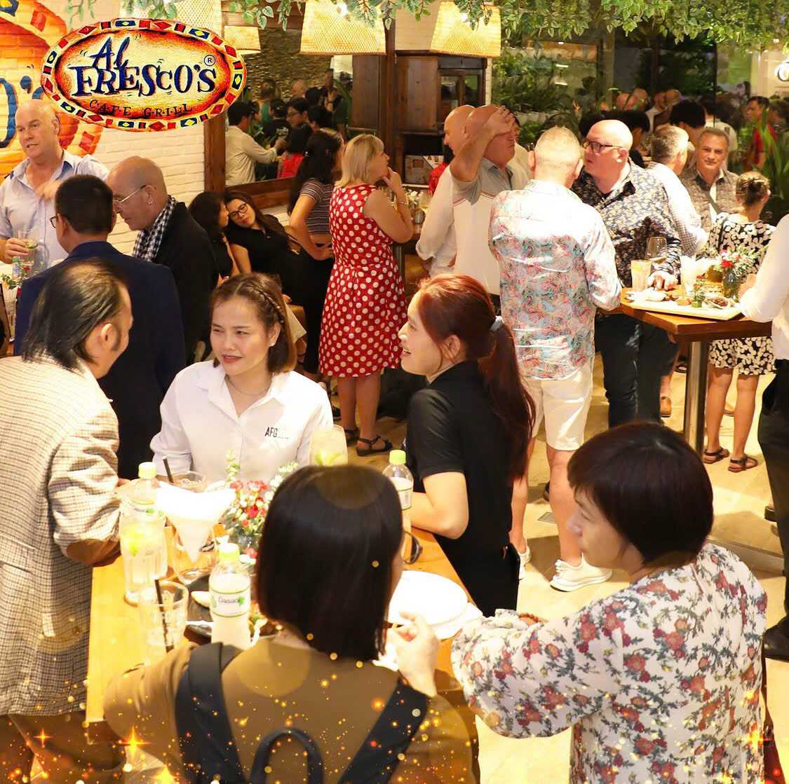 Không gian thưởng thức món ăn tại Al Fresco's 