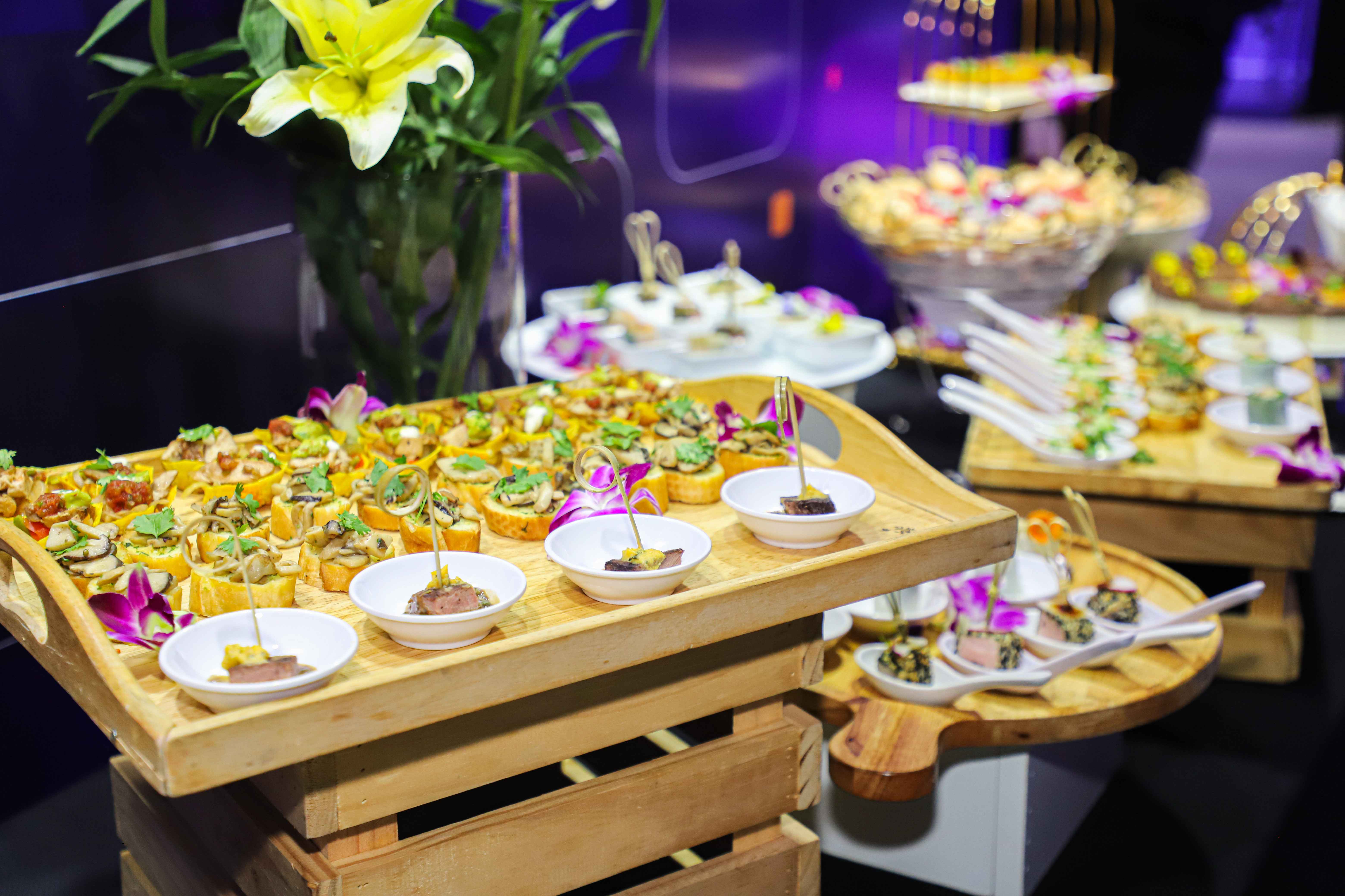 Finger food bao gồm nhiều loại đồ ăn từ món ngọt đến món mặn