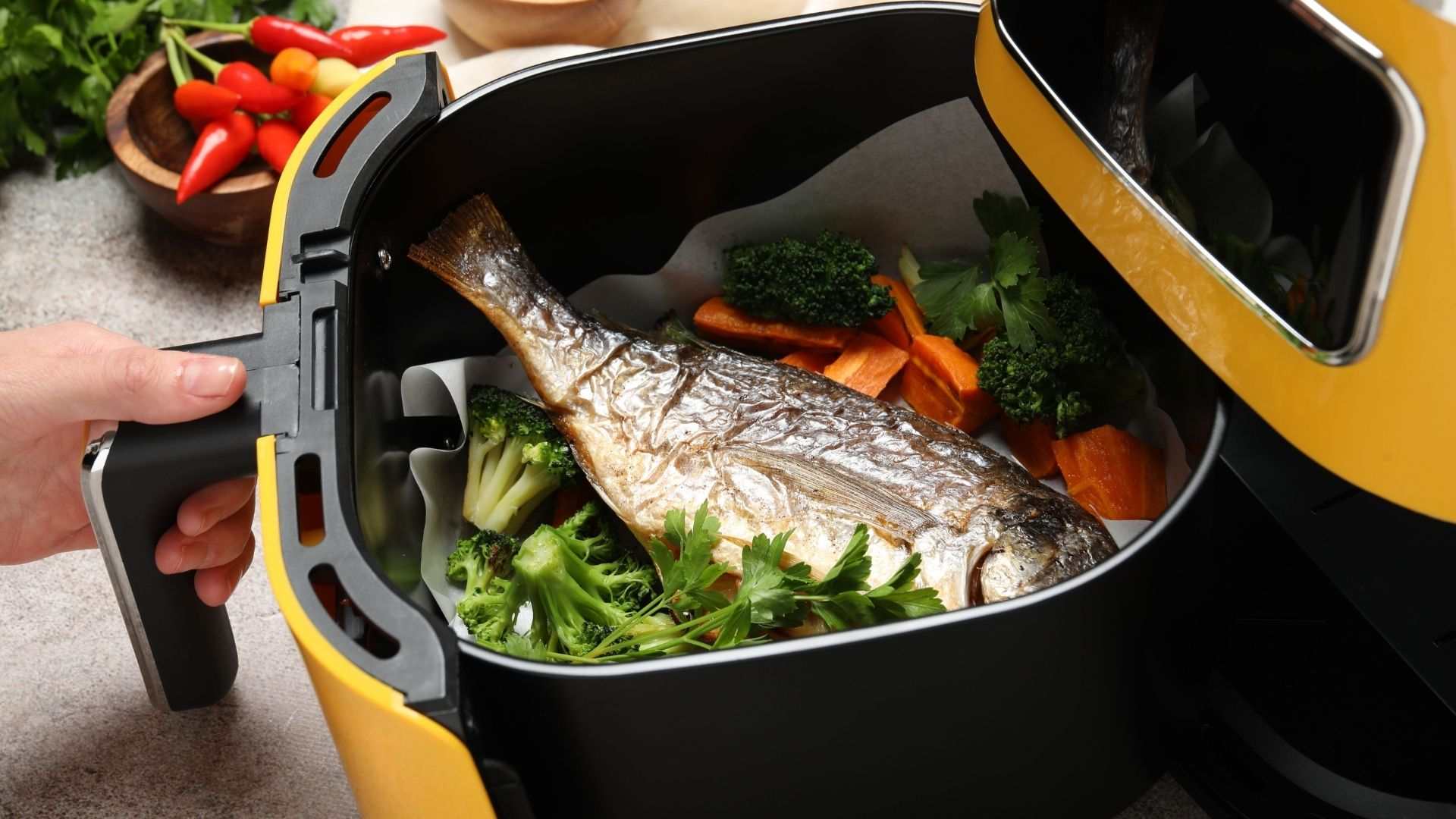 Các bước nướng cá bằng nồi chiên không dầu
