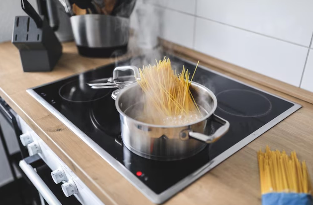 luoc my y carbonara