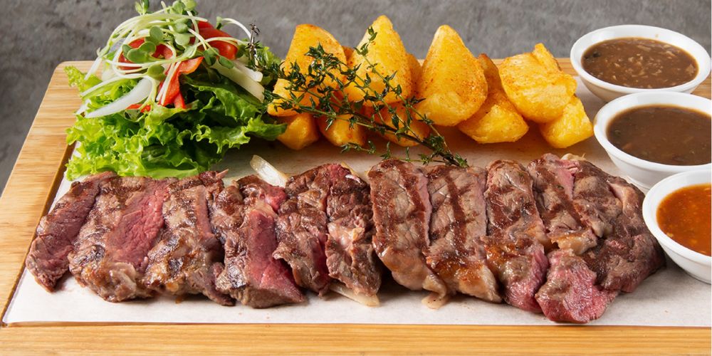 Family Sliced Steak tại Al Fresco’s