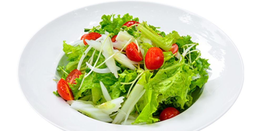 Green Garden Salad tươi mát ăn kèm gà chiên