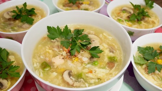 Súp cua gà xé đãi tiệc hấp dẫn