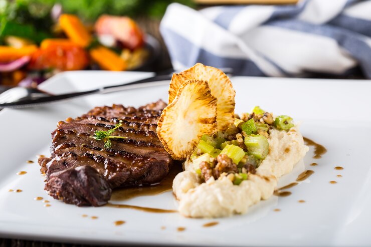 Tenderloin (Filet Mignon) với xốt tiêu đen