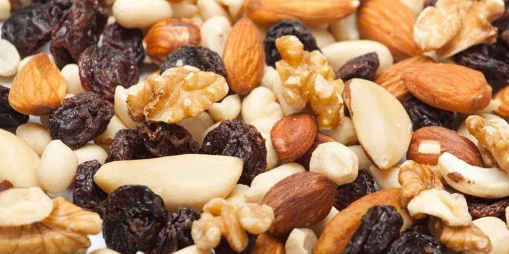 Topping nhiều loại hạt giúp cân bằng hương vị 