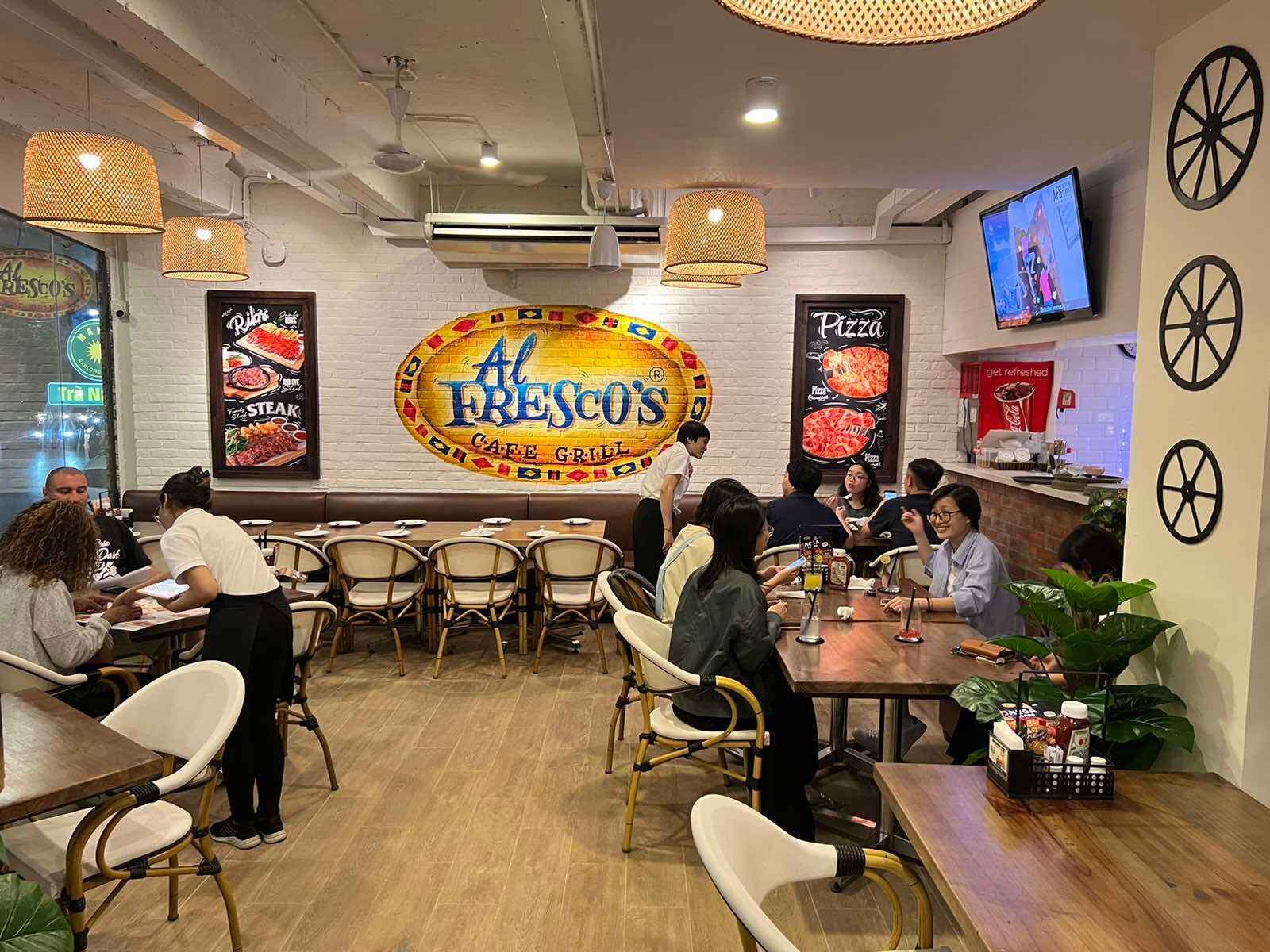 ẩm thực Ý tại Al Fresco's