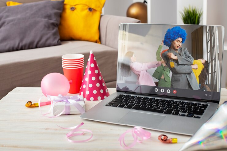 Tổ chức sinh nhật công ty online