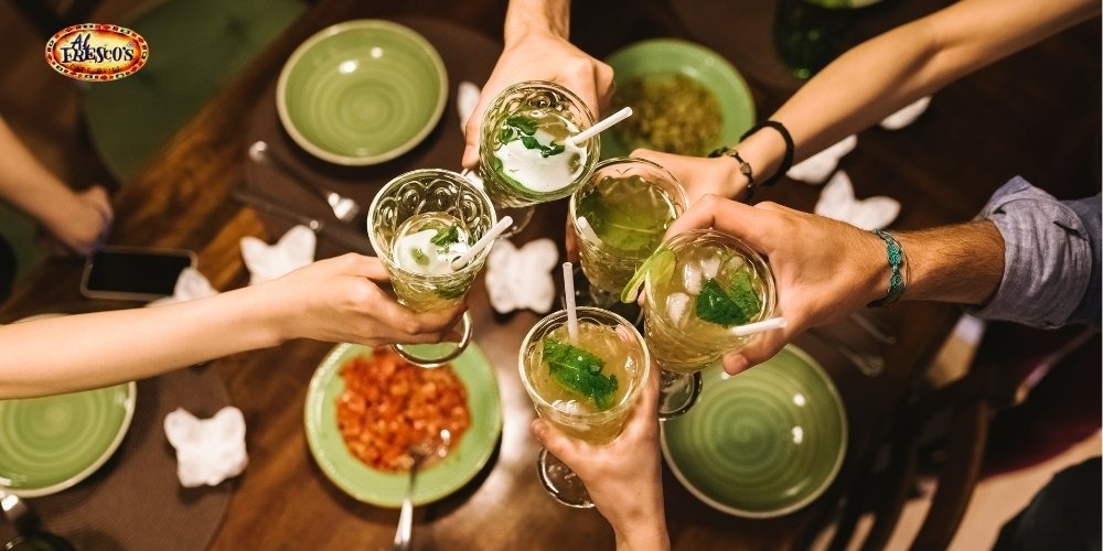 buổi tụ họp bạn bè
