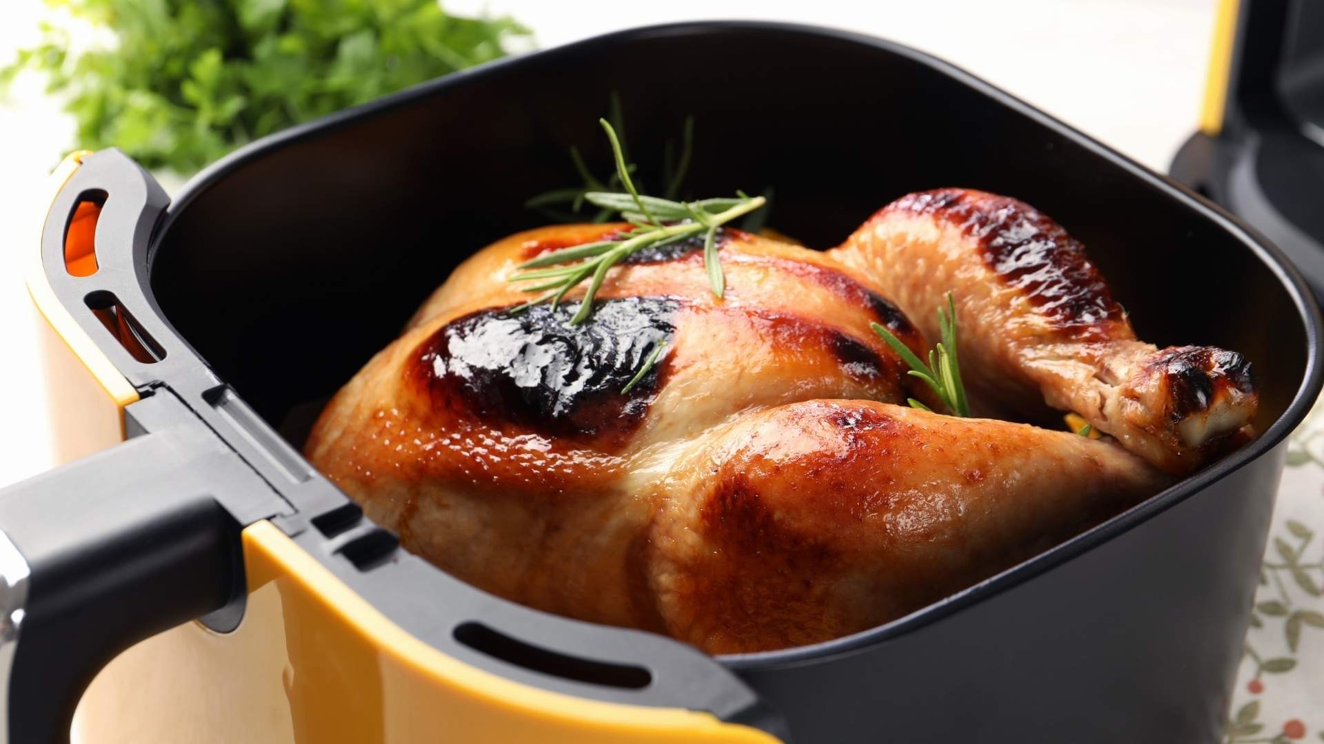 nướng gà bằng nồi chiên không dầu lần 1