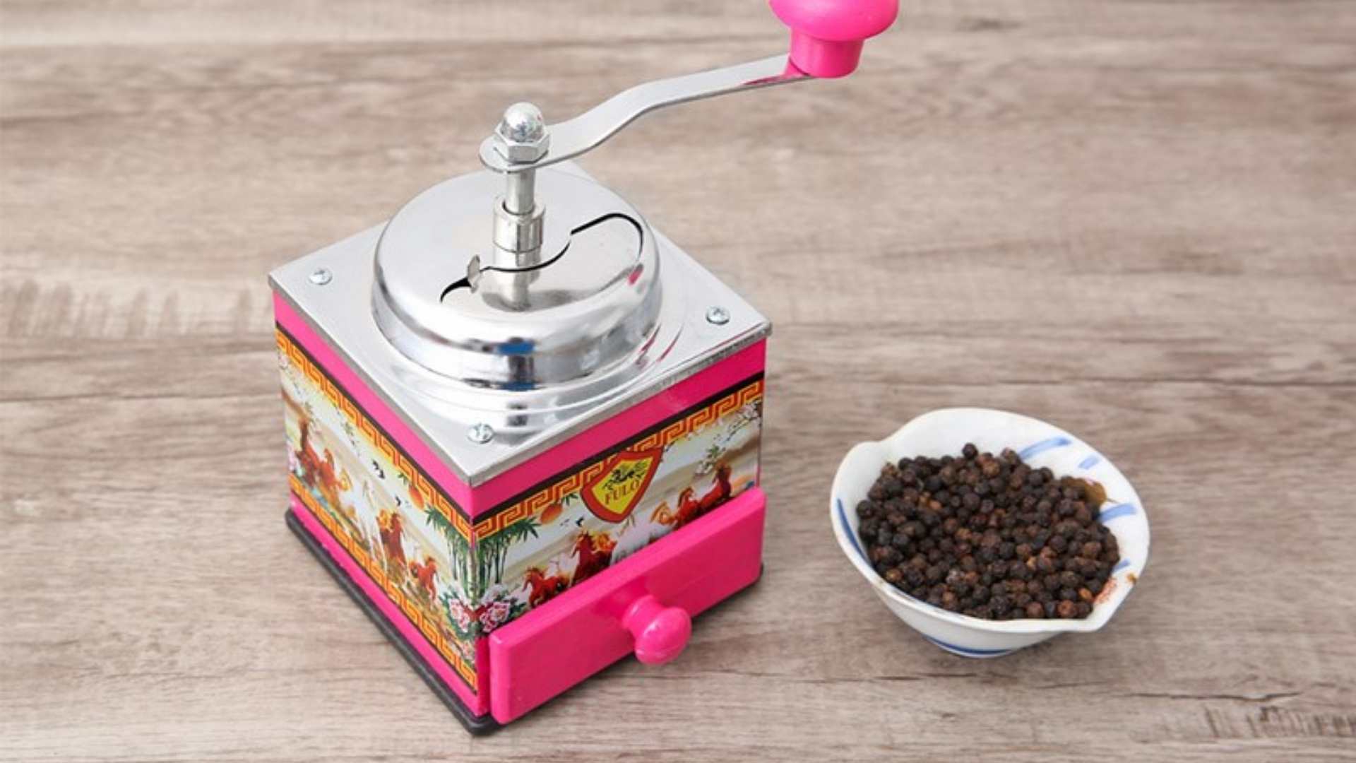 Xay nhuyễn các thành phần khô