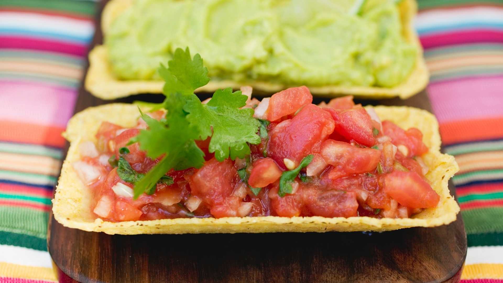 Xốt và topping có thể làm tăng lượng calo của tacos