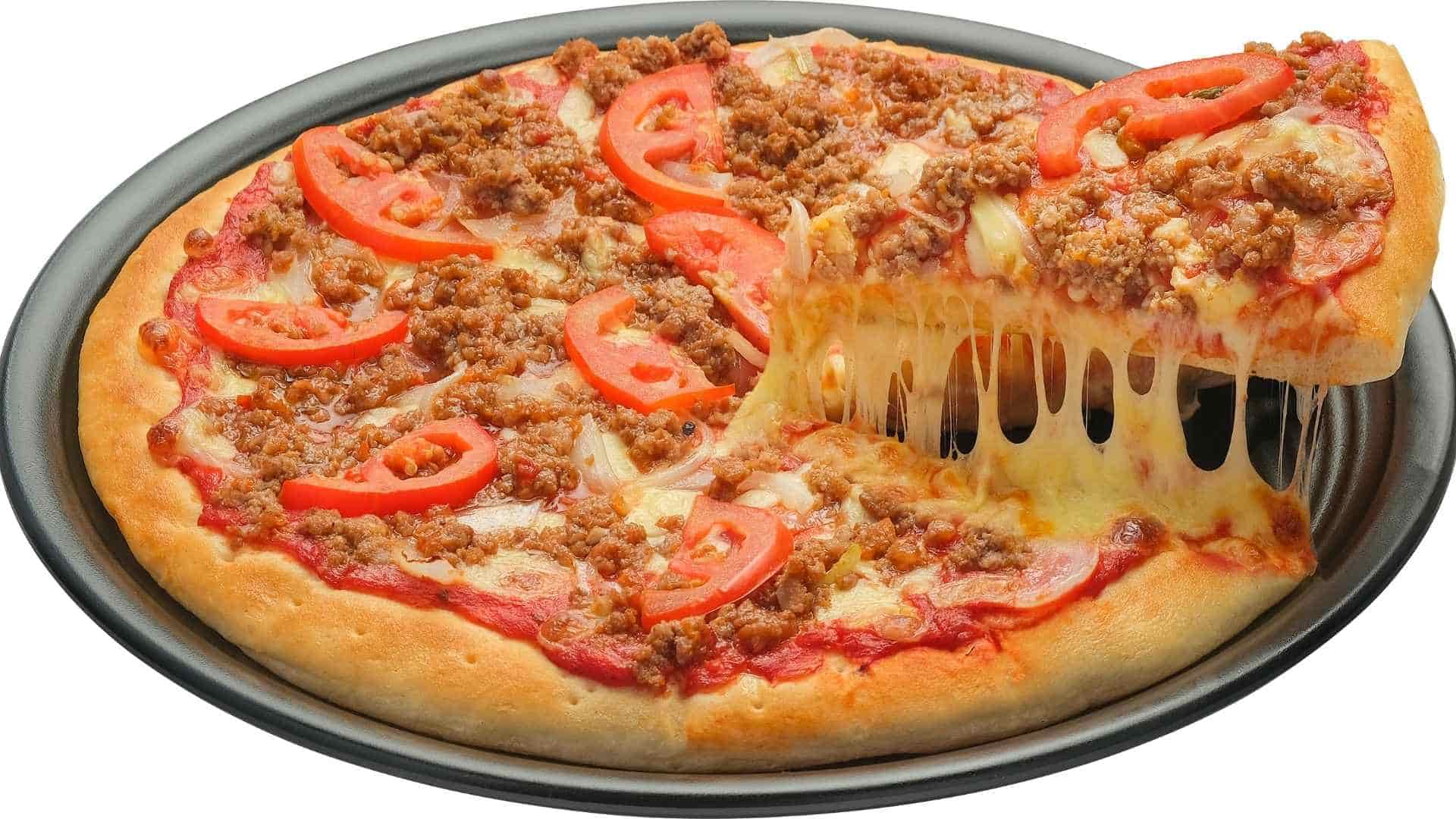 Pizza phô mai ngon, hấp dẫn, phù hợp cho cả trẻ em và người lớn