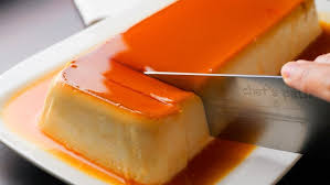 Pudding phô mai gelatine mềm mịn, phủ lớp caramel óng ánh, mát lạnh