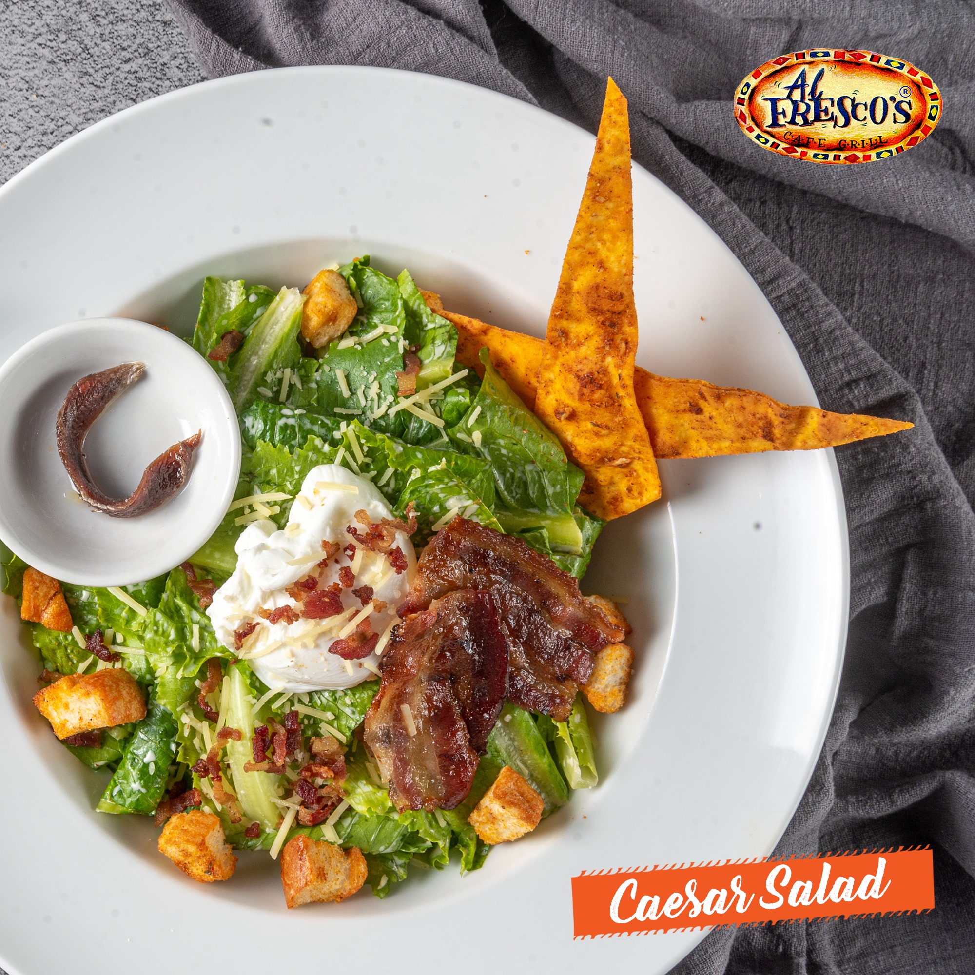 Salad thường chứa rau củ quả tươi
