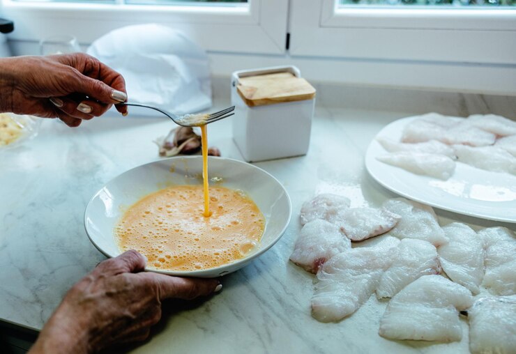 Chuẩn bị hỗn hợp bột chiên