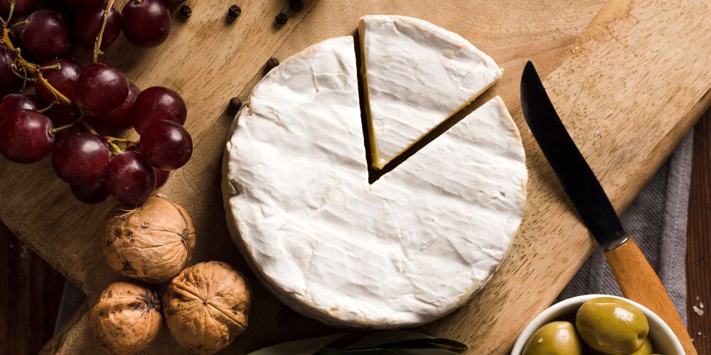 Phô mai Brie dành cho tín đồ yêu thích vị béo ngậy nhưng nhẹ thanh