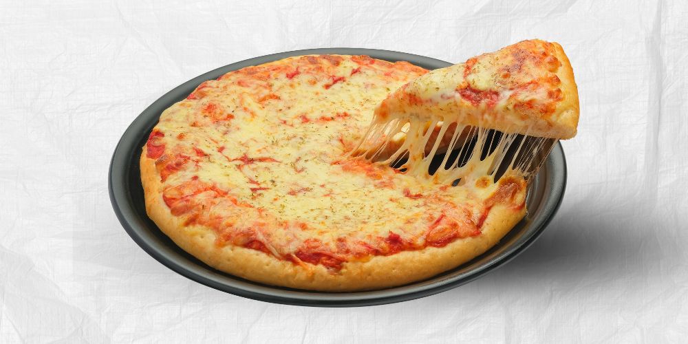 Pizza phô mai cổ điển margherita