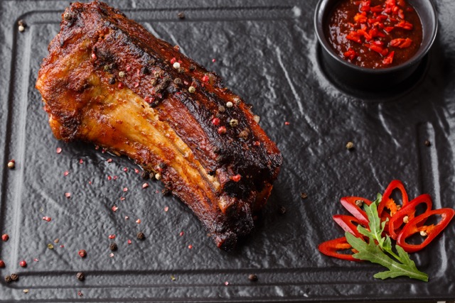 sườn nướng tiêu đen