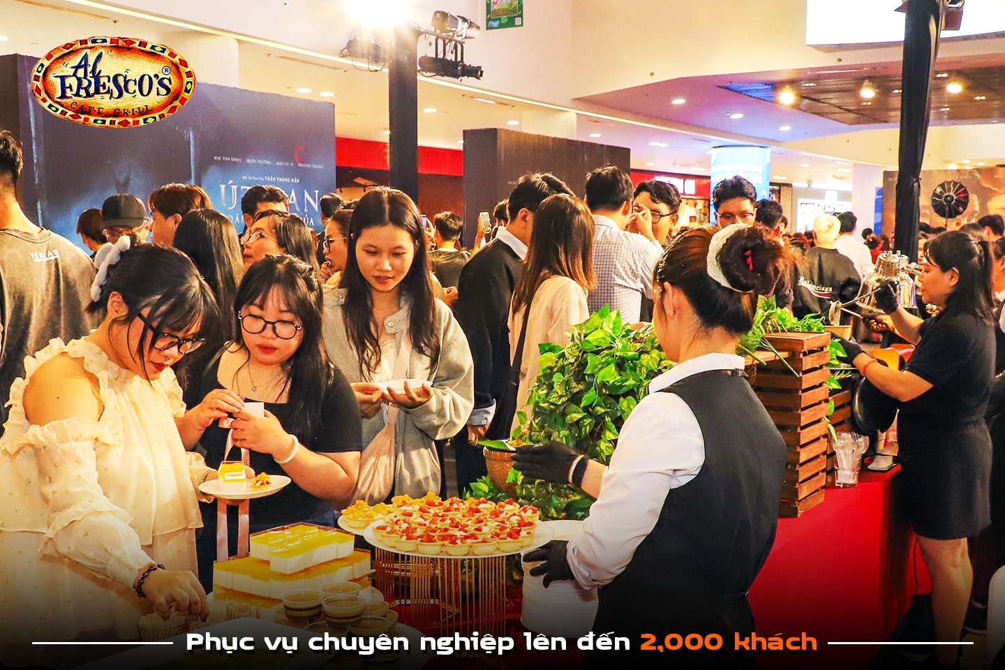 Tổ chức tiệc liên hoan 20/10 tại văn phòng