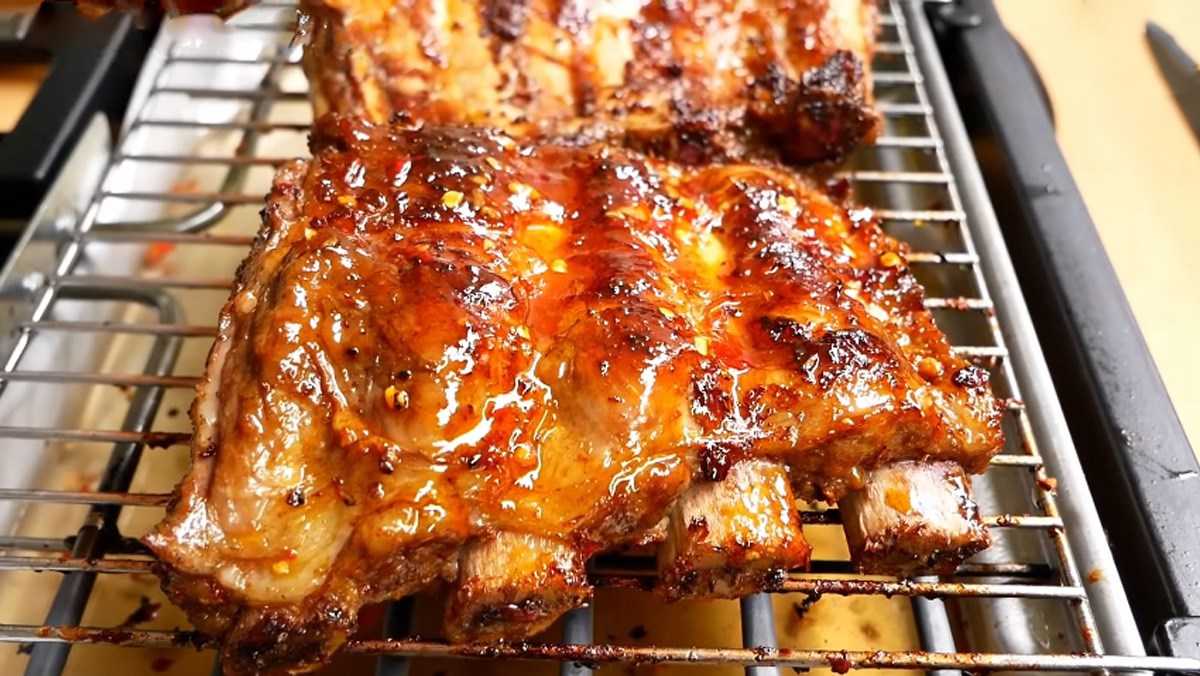 Đối với bếp than BBQ nướng trên lửa vừa